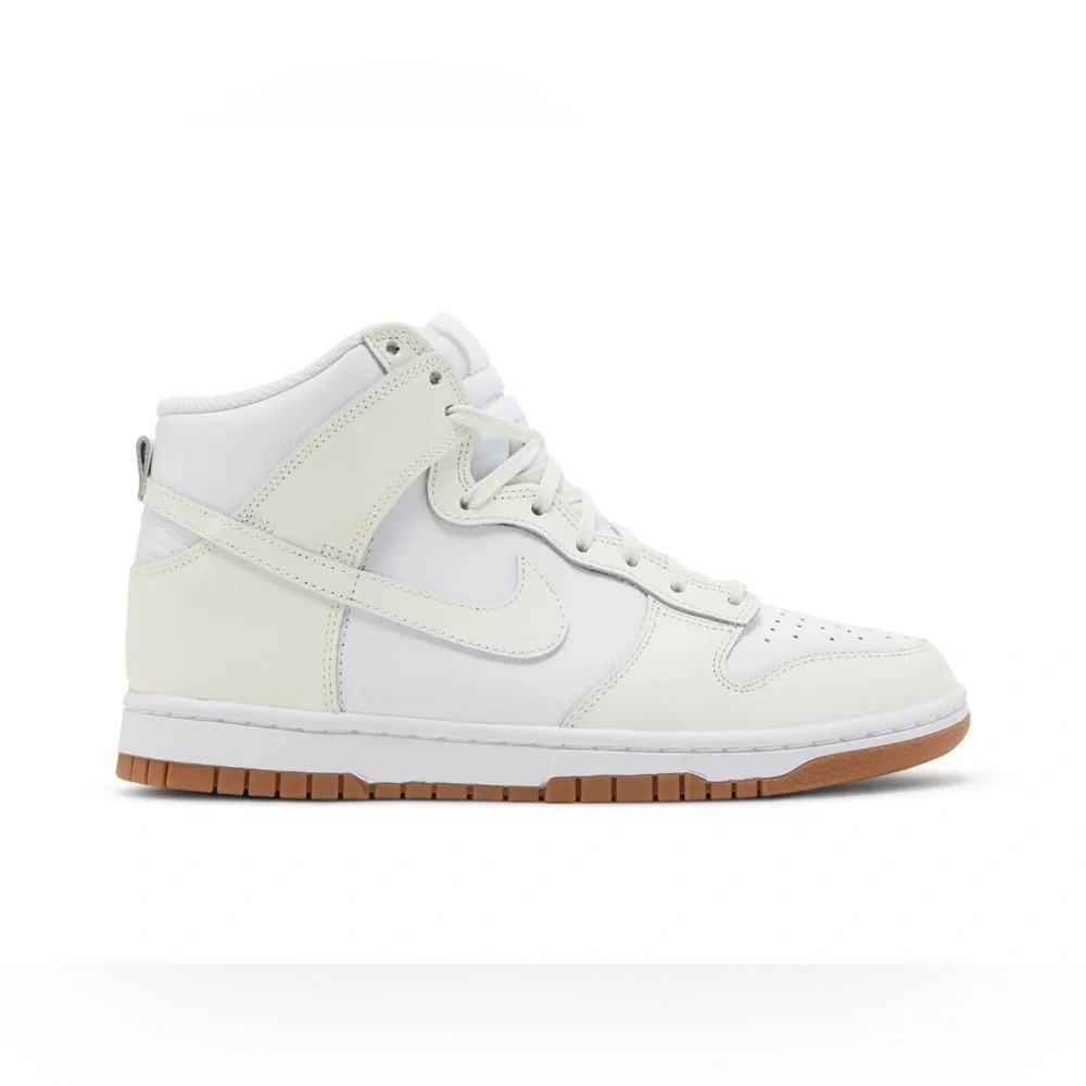 Nike Women's Dunk High Retro Casual Sneakers DD 1869 White Size 6 EUC - Picture 2 of 9